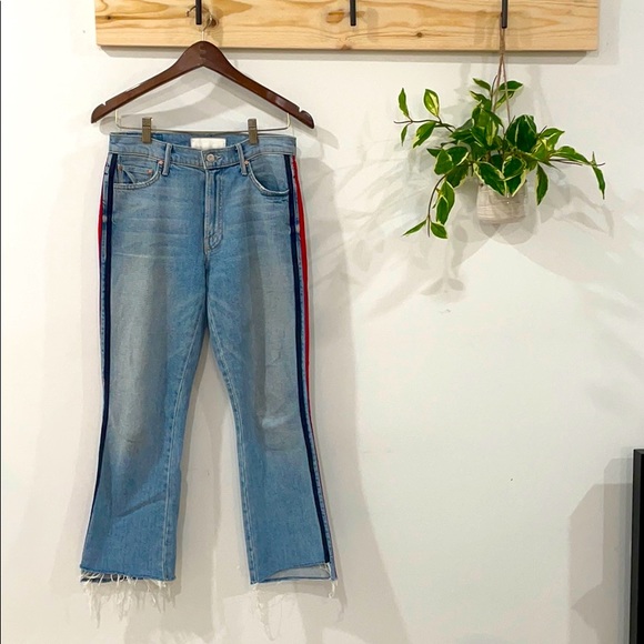 MOTHER Denim - HP🎉MOTHER, the insider crop step fray jeans racer